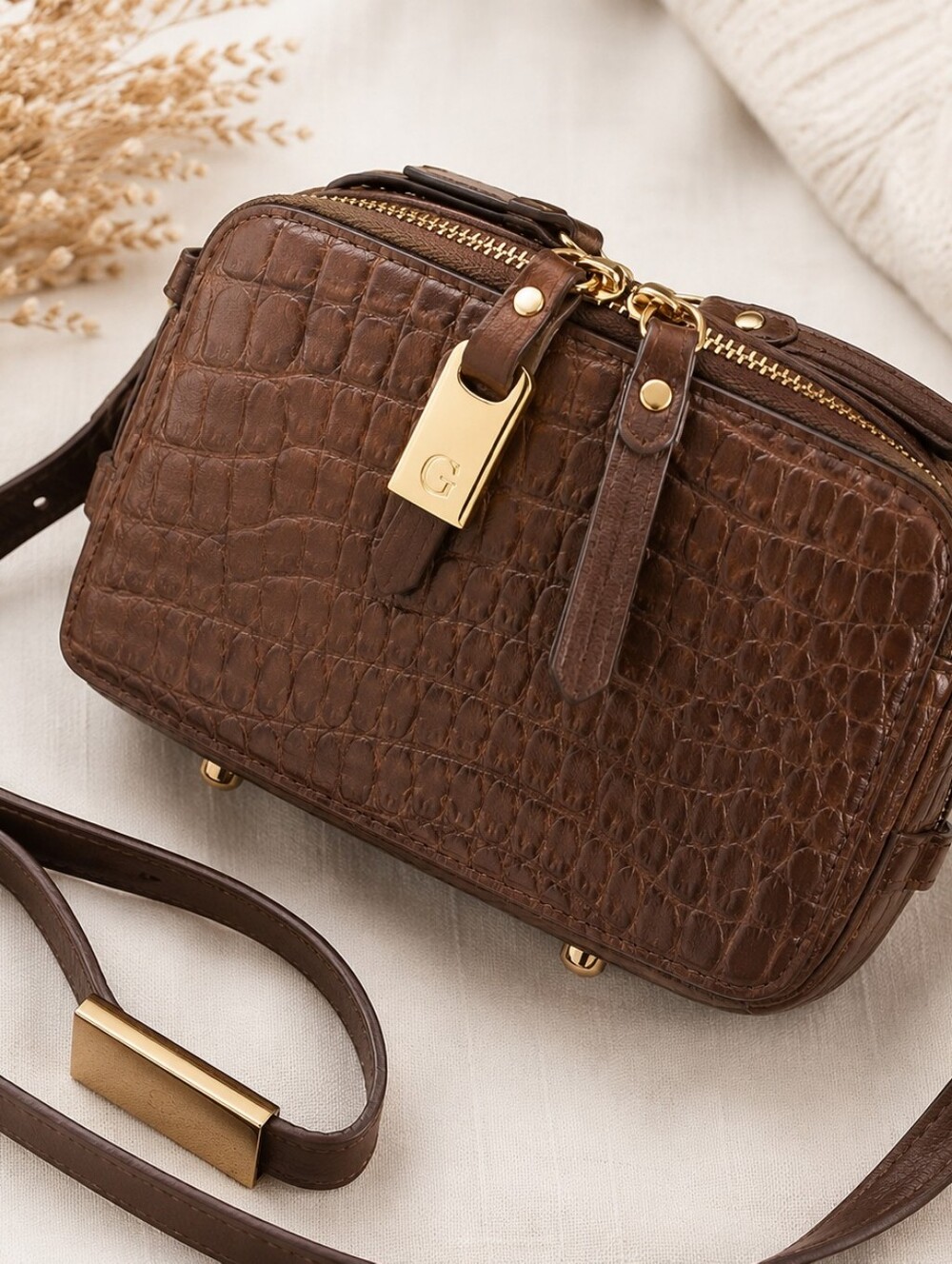 Gill Mini Crossbody 4x6 Gold Hardware Crockadile Genuine Leather‎